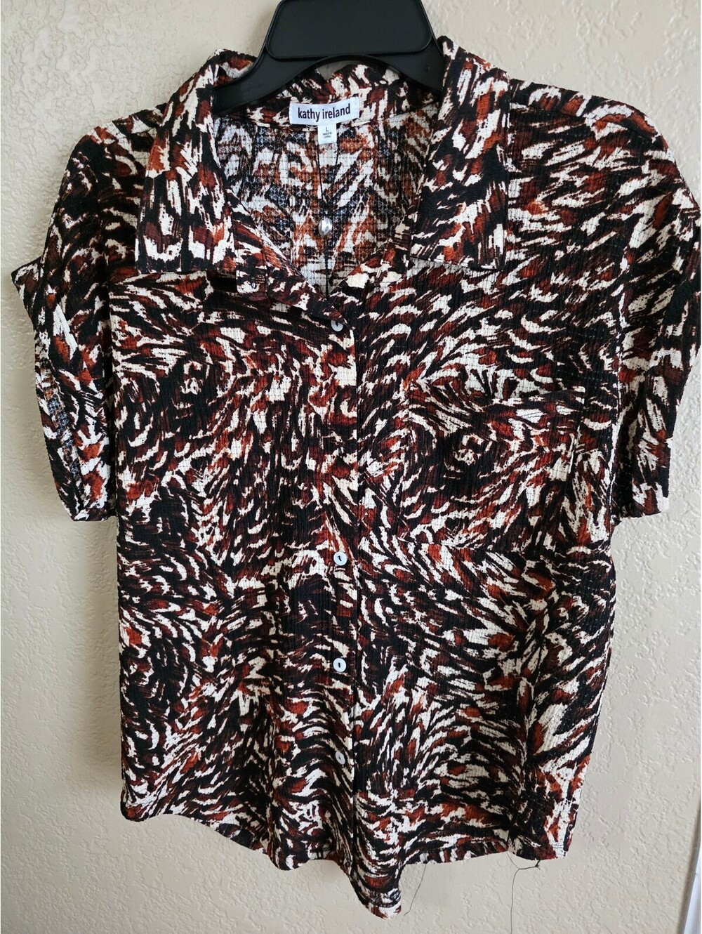 Vintage 90's kathy ireland Brown Black and Cream Patterned  Crinkle Blouse L NWT